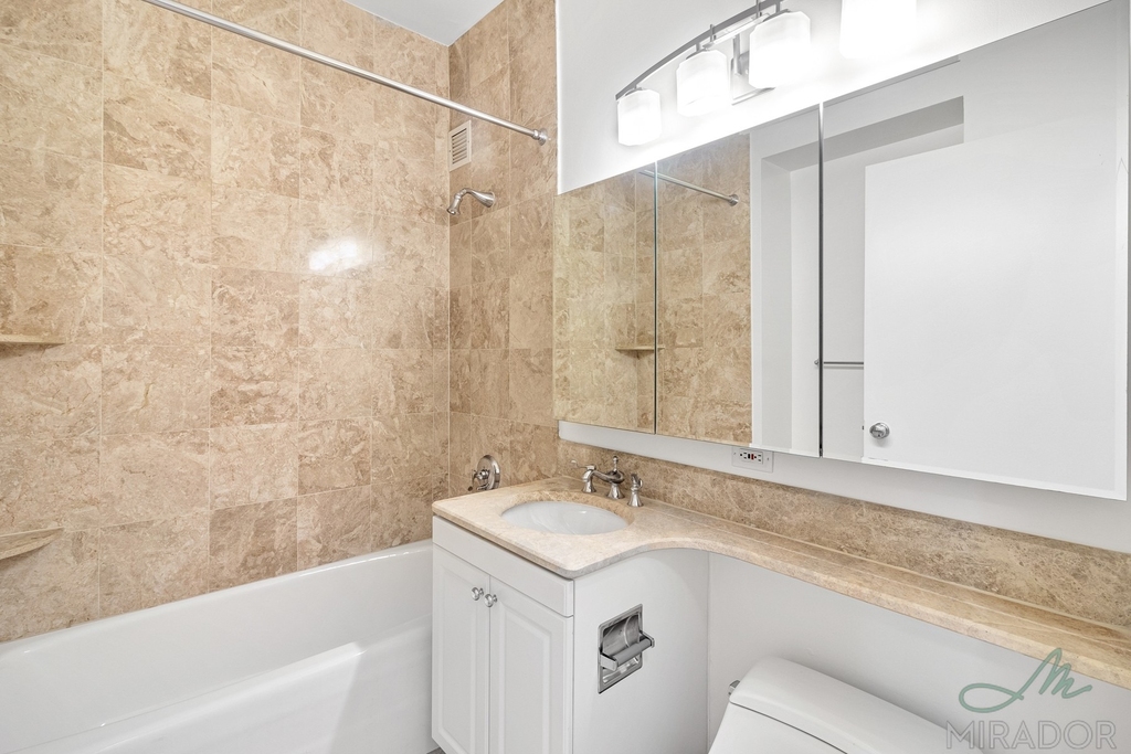 60 W 23rd Street - Photo 8