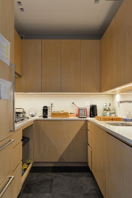200 E 69th Street - Photo 12