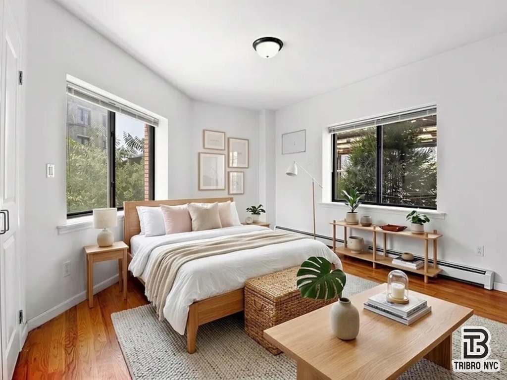 1289 Myrtle Avenue - Photo 2