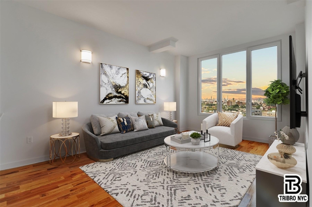 17 Somers Street - Photo 2