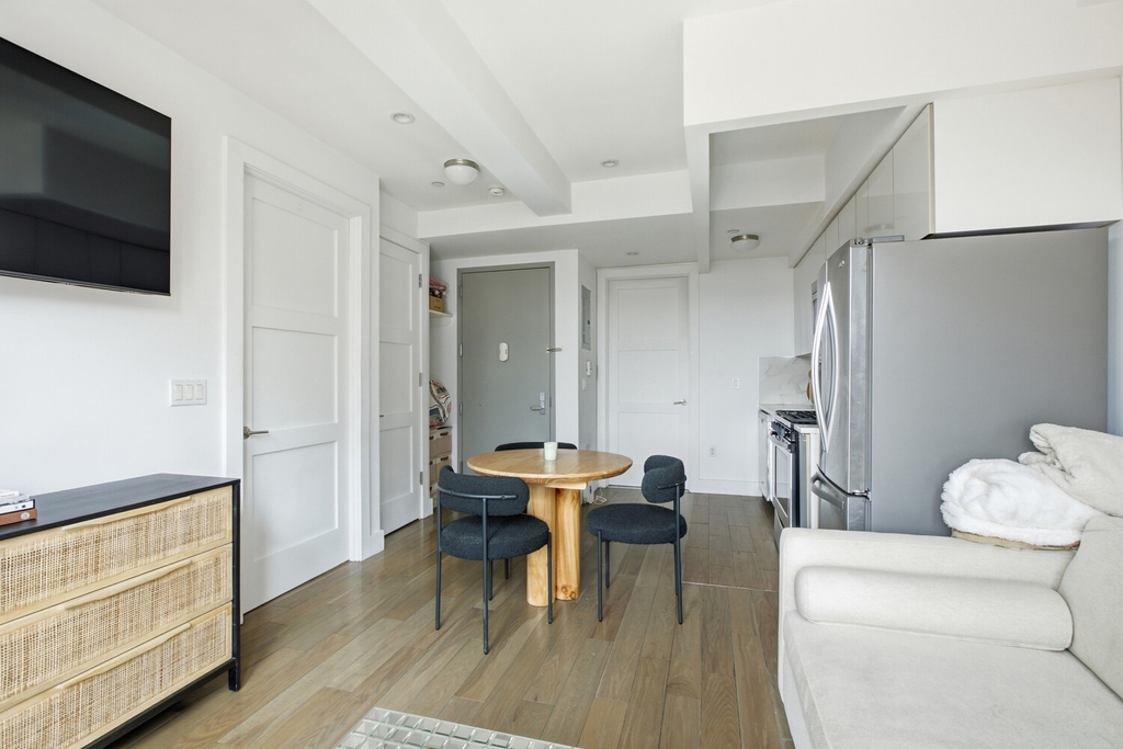 399 E 8th Street - Photo 1