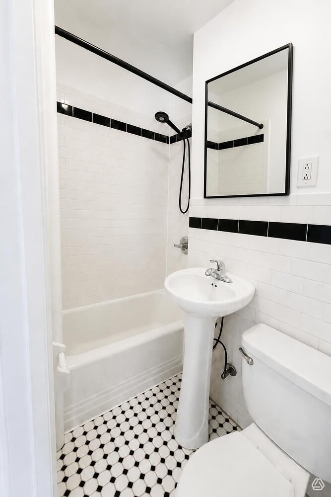 179 Irving Avenue - Photo 7