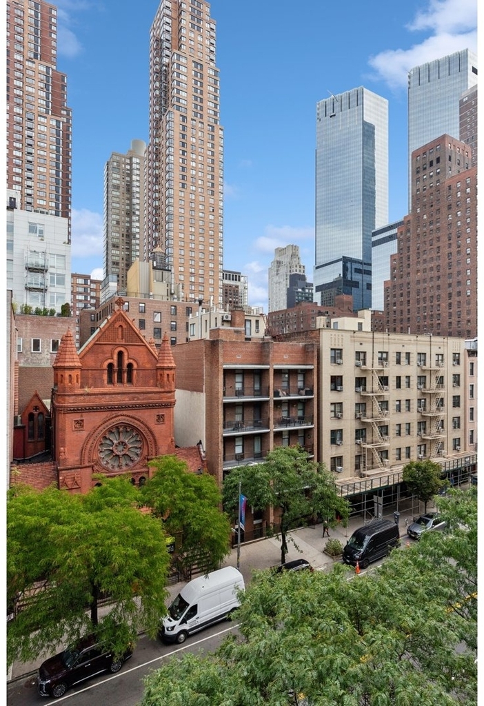 408 W 57th Street - Photo 6