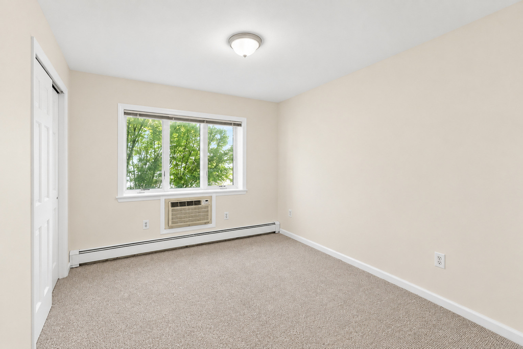 10-54 47th Avenue - Photo 5
