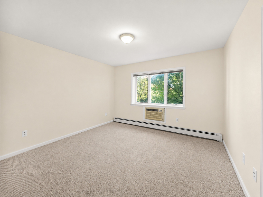 10-54 47th Avenue - Photo 6