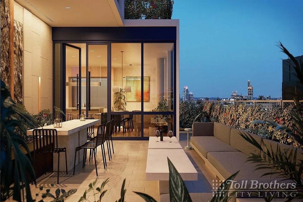 77 Charlton Street - Photo 8