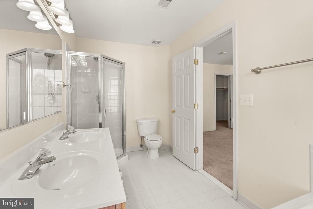 15720 Palermo Terrace - Photo 46