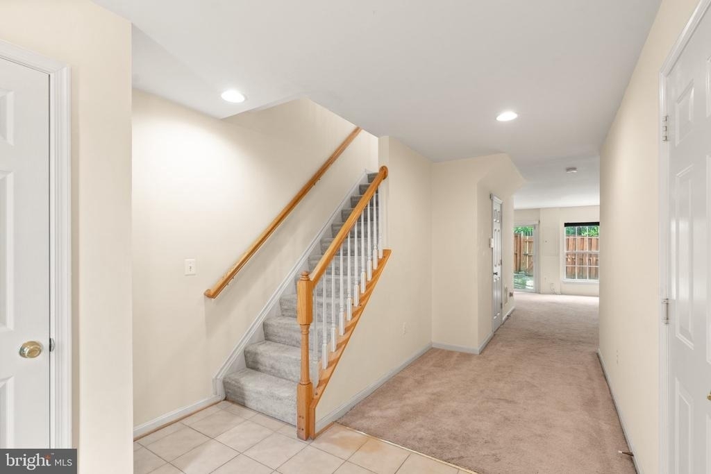 15720 Palermo Terrace - Photo 4