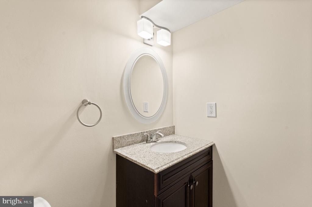 15720 Palermo Terrace - Photo 70