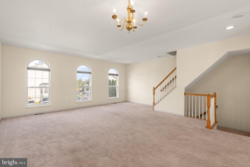 15720 Palermo Terrace - Photo 8