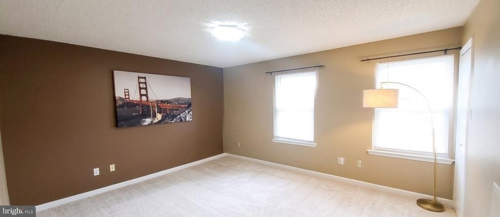 12219 Chaucer Lane - Photo 15