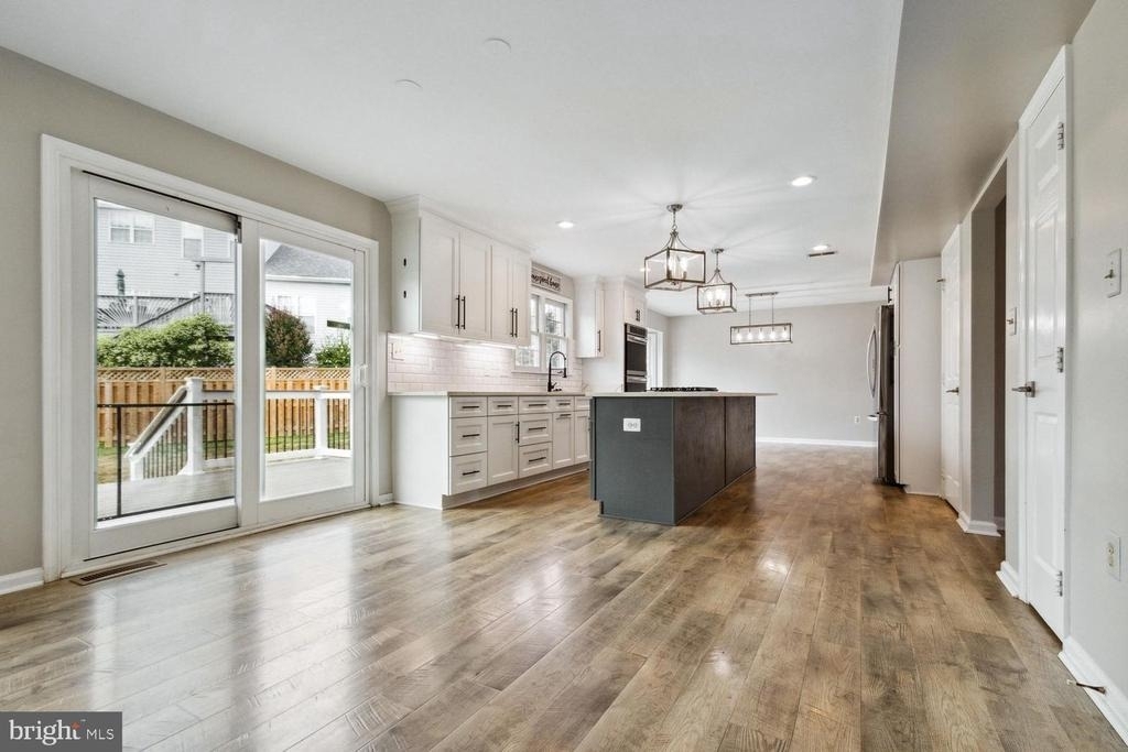 14842 Crotona Court - Photo 10