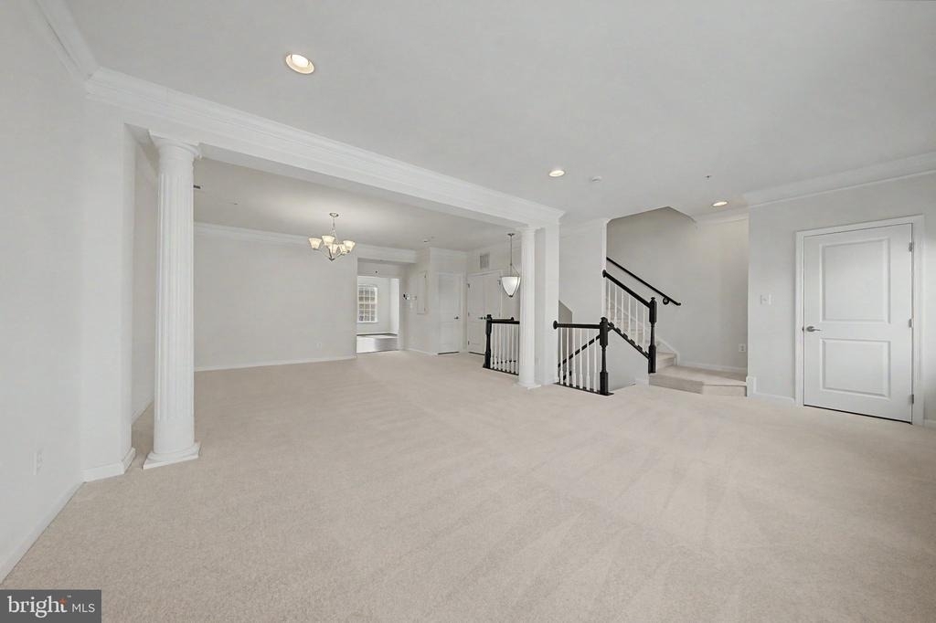 7458 Brunson Circle - Photo 4