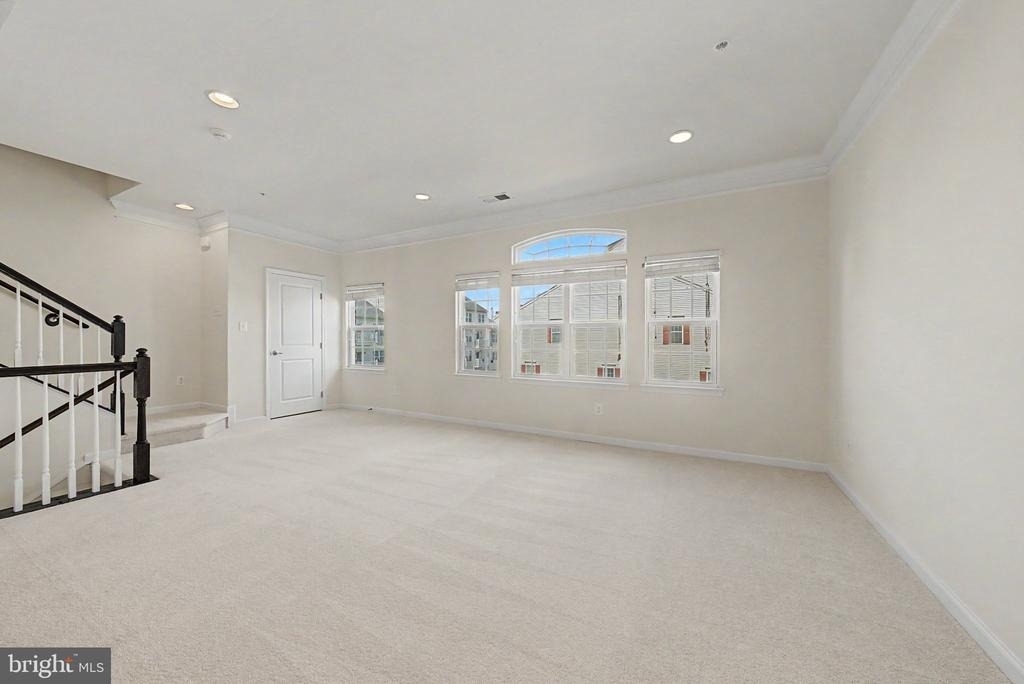 7458 Brunson Circle - Photo 3