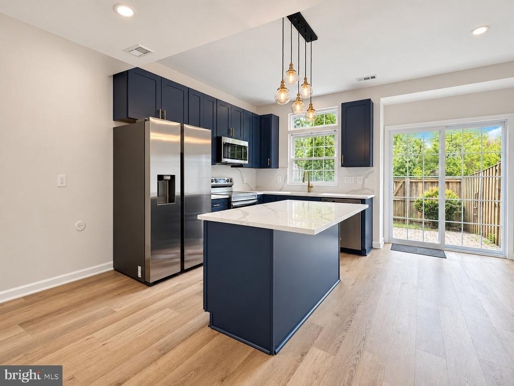 44191 Litchfield Terrace - Photo 11