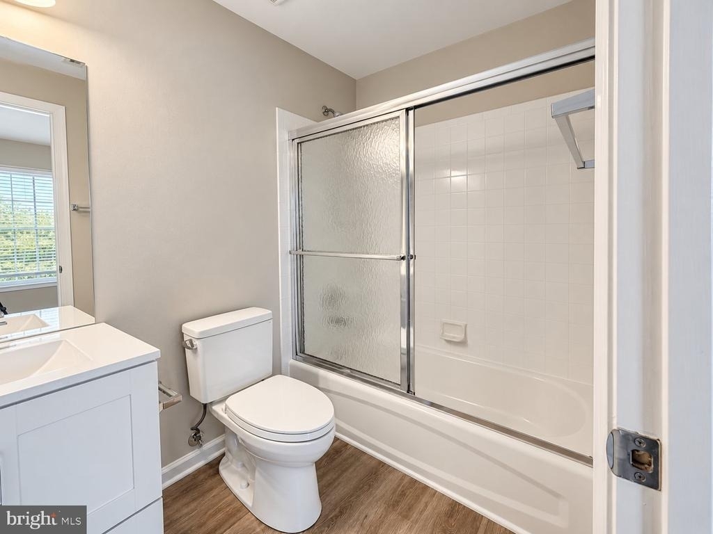 44191 Litchfield Terrace - Photo 24