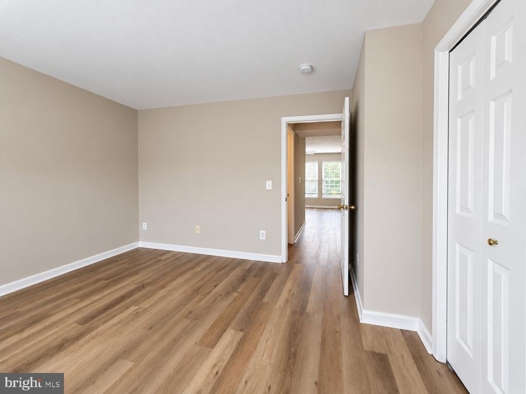 44191 Litchfield Terrace - Photo 21