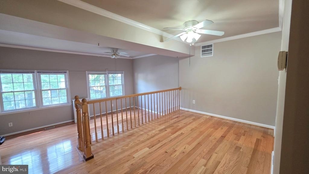 9529 Cherry Oak Court - Photo 2