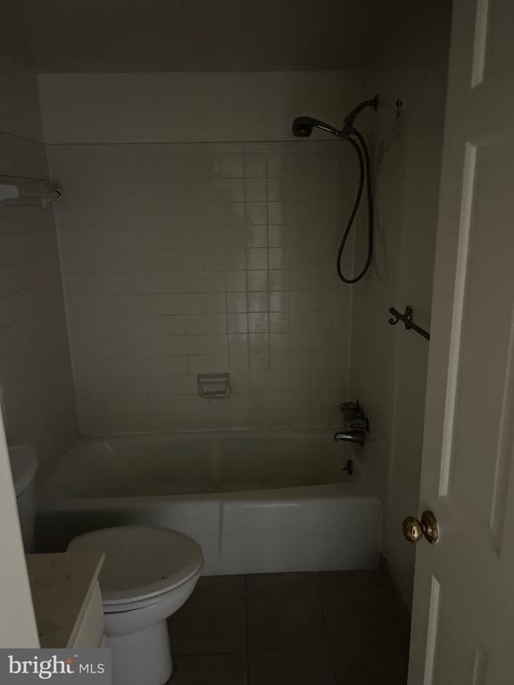 7700 Tremayne Place - Photo 15
