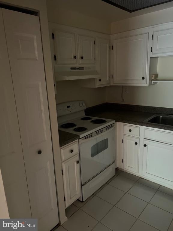 7700 Tremayne Place - Photo 10