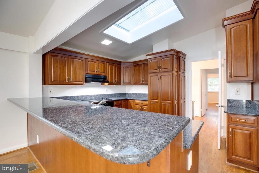 2505 Leeds Road - Photo 16