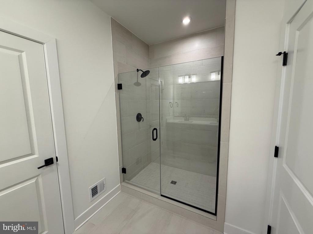 10824 Cedar Avenue - Photo 18