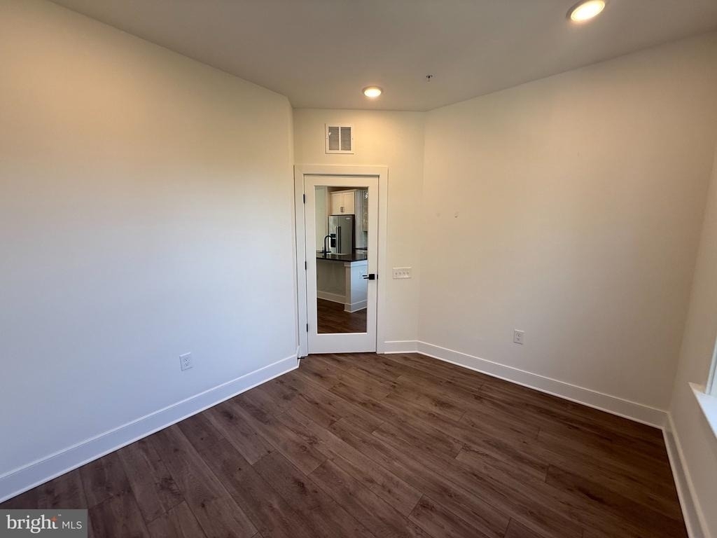 10824 Cedar Avenue - Photo 12