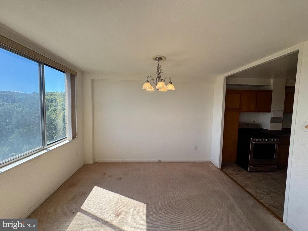 6641 Wakefield Drive - Photo 4