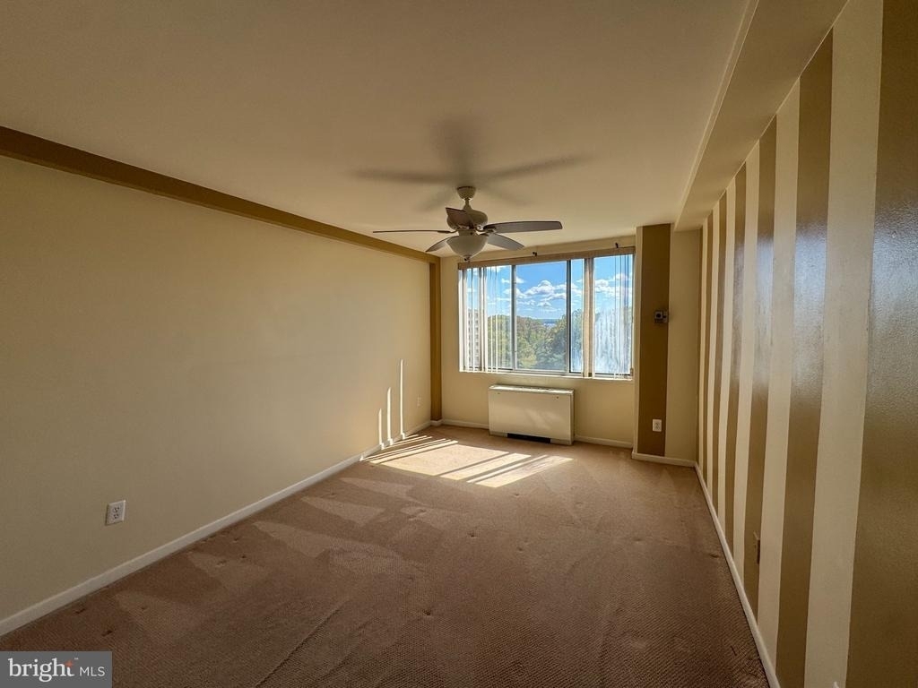 6641 Wakefield Drive - Photo 8