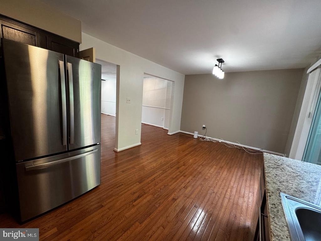7344 Rhondda Drive - Photo 11