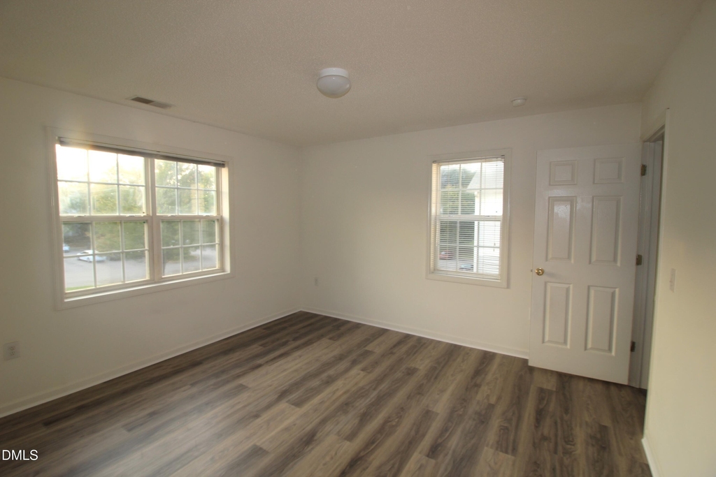 2010 Wolfmill Drive - Photo 6
