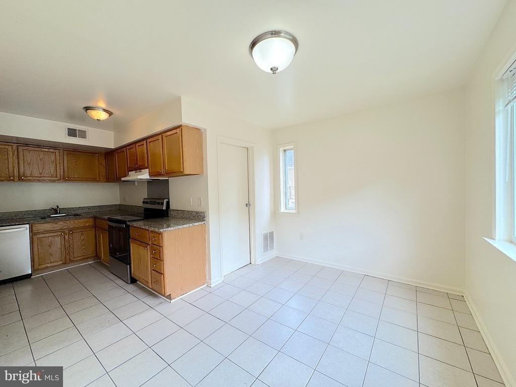 6830 Perry Penney Drive - Photo 3