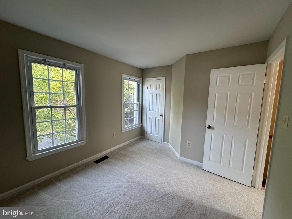 6307 Chimney Wood Court - Photo 14