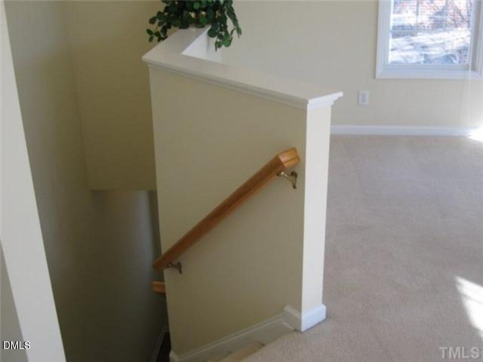 1923 Kudrow Lane - Photo 2