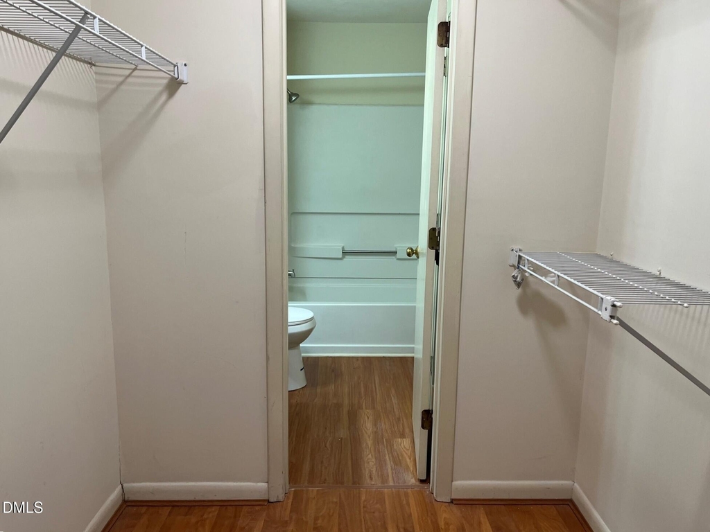 340 Summerwalk Circle - Photo 8