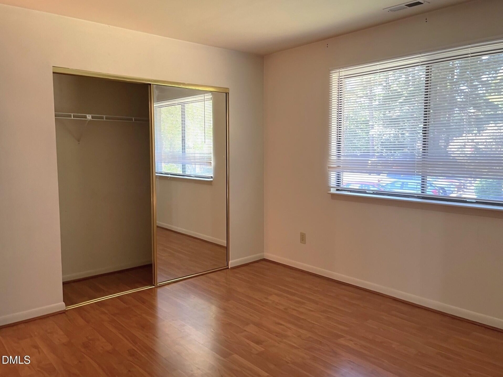 340 Summerwalk Circle - Photo 12
