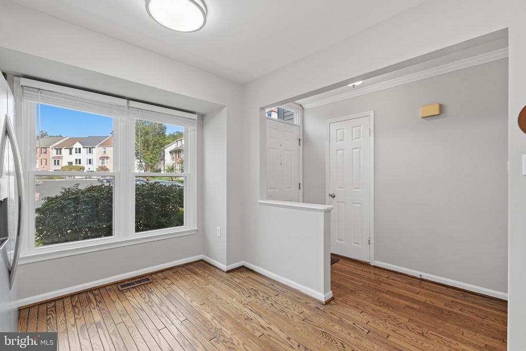 6303 Mary Todd Court - Photo 5