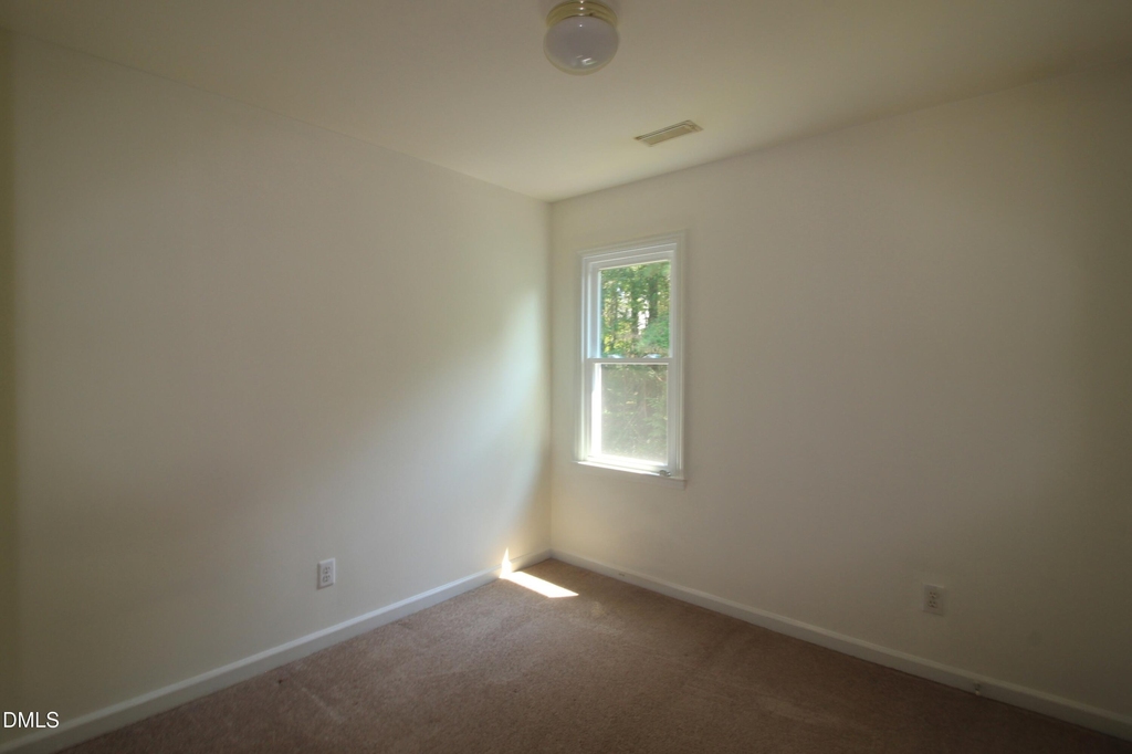 1409 Opal Court - Photo 15