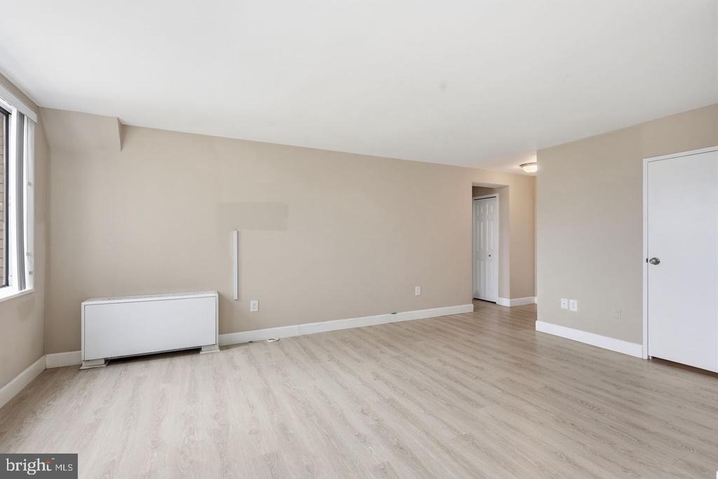 6631 Wakefield Drive - Photo 2