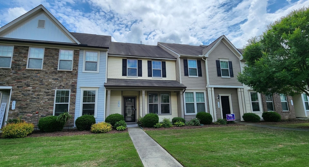 4476 Middletown Drive - Photo 1