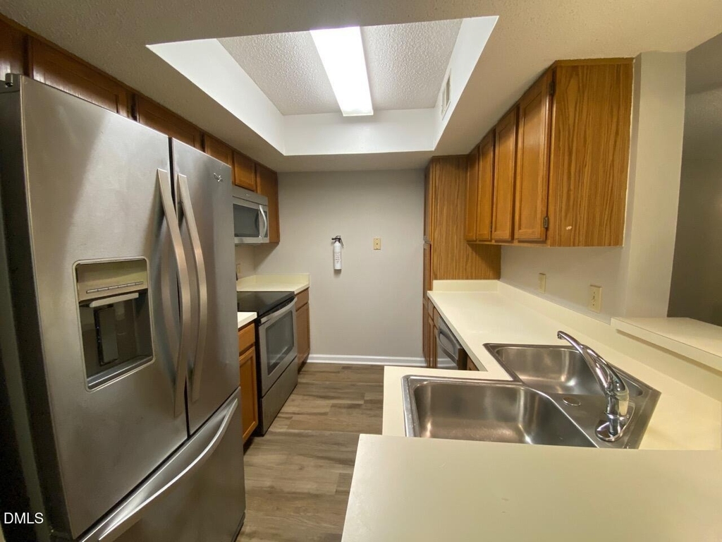 109 Killam Court - Photo 5