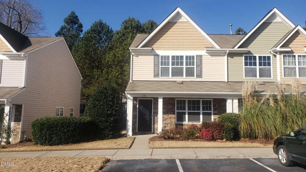 106 Shelter Haven Drive - Photo 0