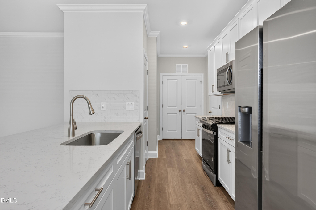 724 Westec Way - Photo 8