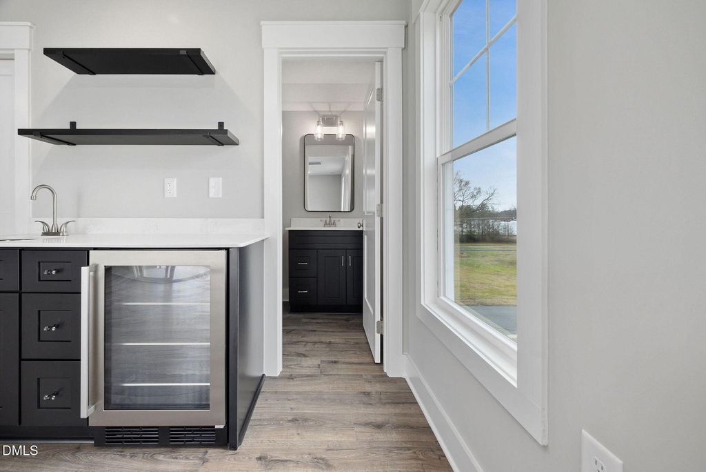 313 E 4th Street - Photo 30