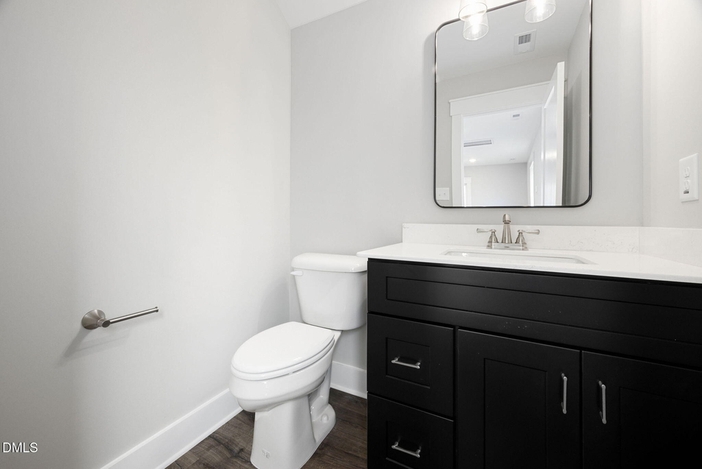 313 E 4th Street - Photo 31