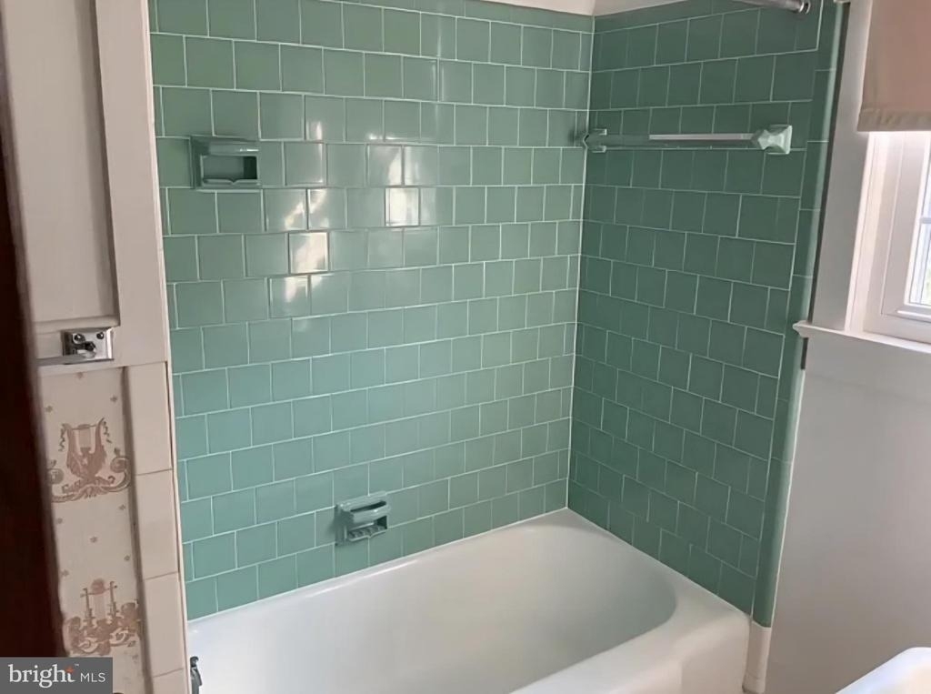 917 Haw Street - Photo 9