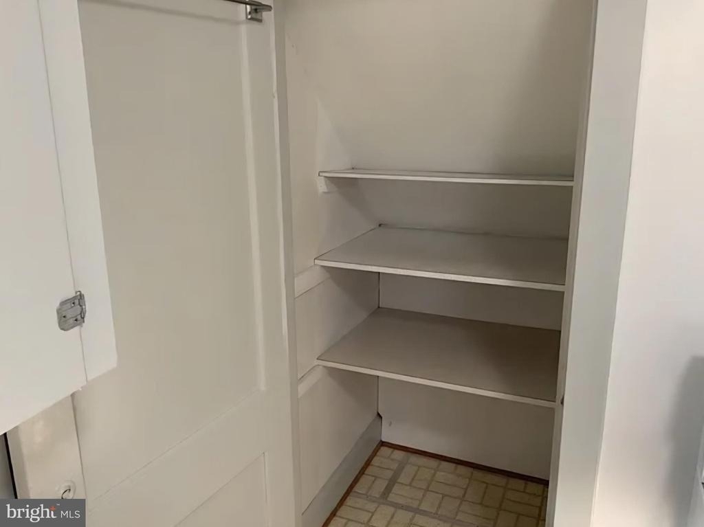 917 Haw Street - Photo 4