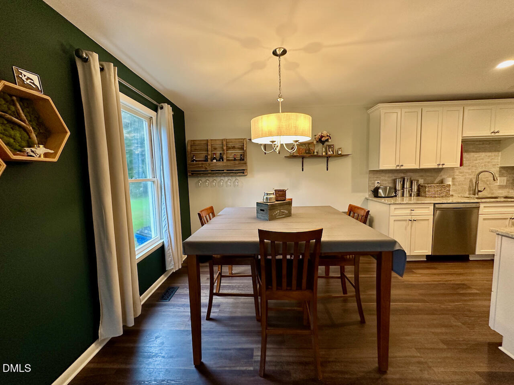 2344 Ravenhill Drive - Photo 12