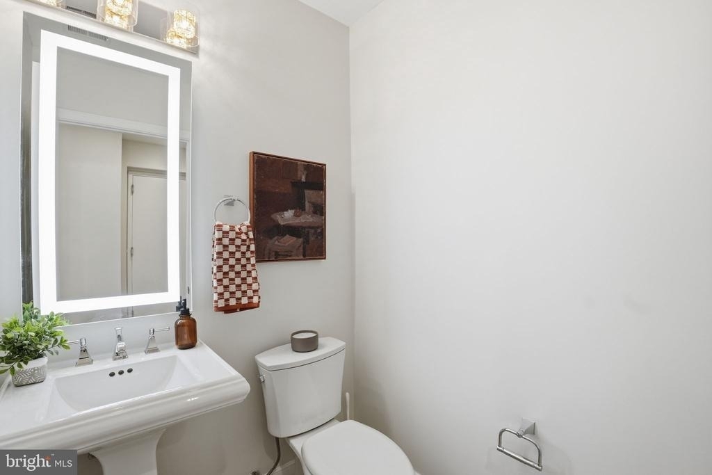 2702 Langston Boulevard - Photo 17