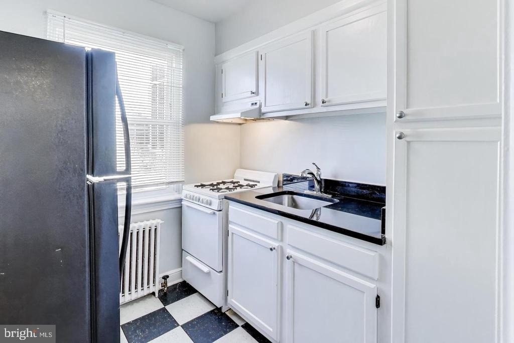 1722 N Quinn Street - Photo 5